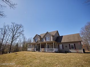 117 Wyndham Dr, Cresco, PA 18326
