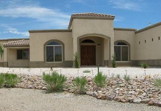 1st image of 5640 N Sunray Dr