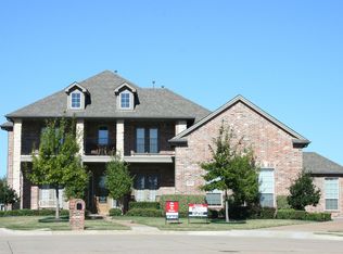 502 Prestwick Cir, Garland, TX 75044