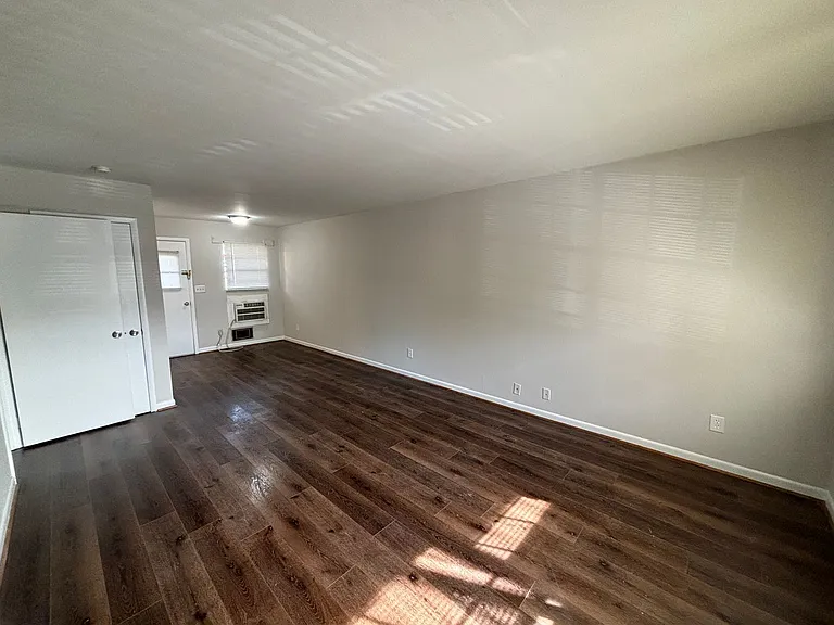 82 Blankenship Pl SW — Photo 2