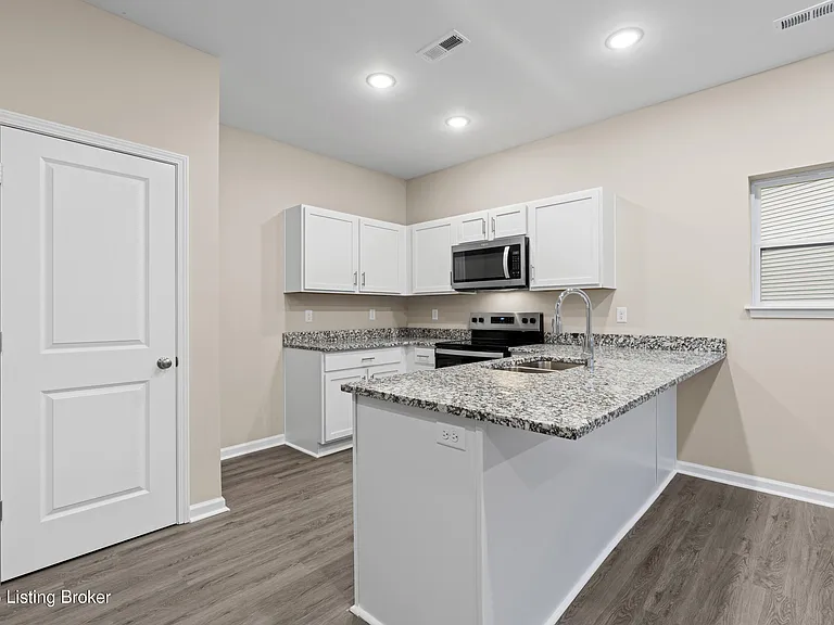 3200 Maldon Ct — Photo 6