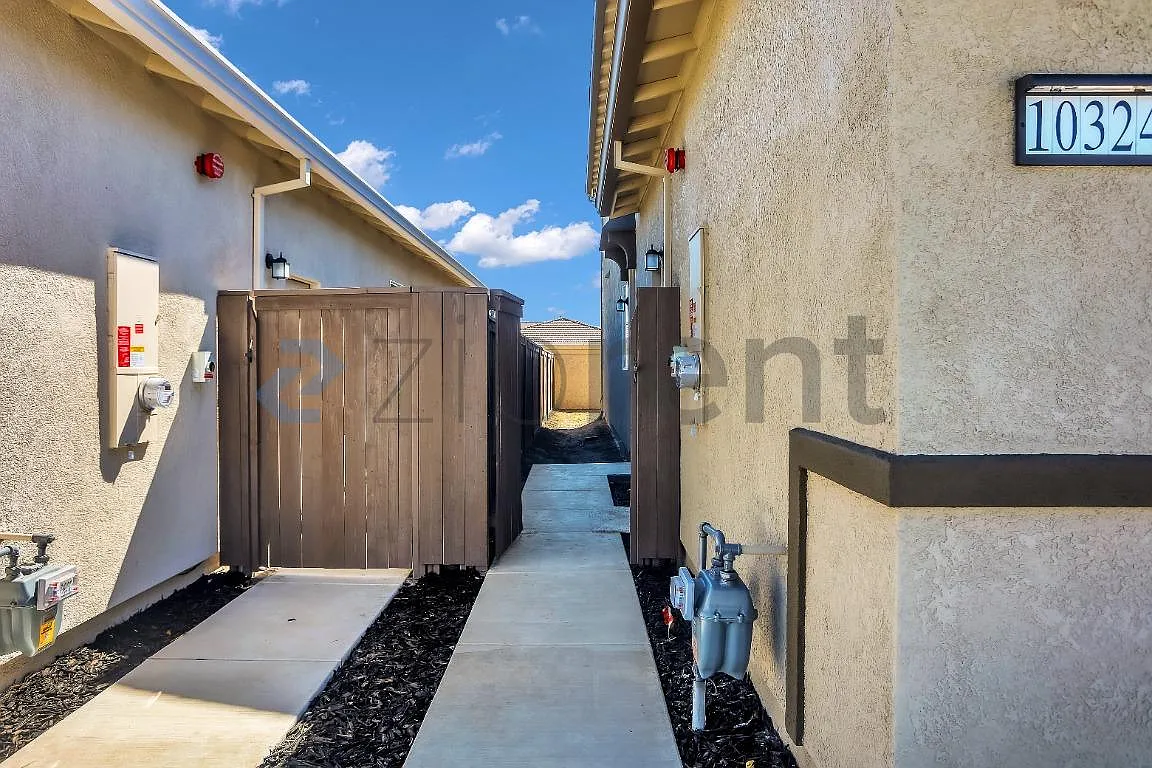 1 bed, 528 sqft, $1,450 — Photo 2