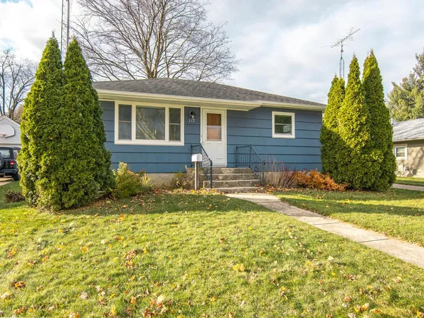 117 Shirley STREET, Fort Atkinson, WI 53538