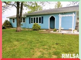 135 Evergreen Dr, Goreville, IL 62939