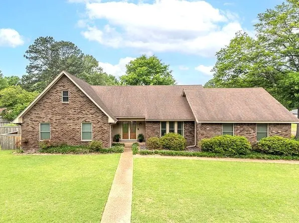 1551 Cordova Rd, Germantown, TN 38138