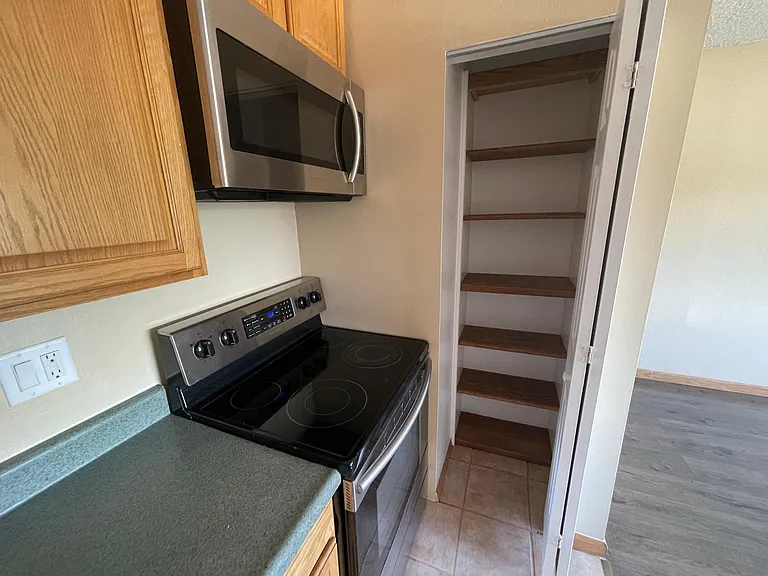 3000 Colorado Ave #H232 — Photo 5