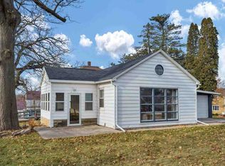 100 S Linden Ave, Garrison, IA 52229