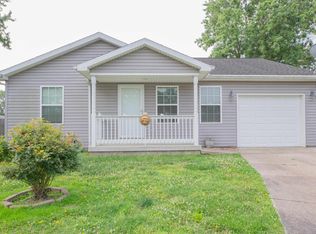2206 Alan Ct, Evansville, IN 47720