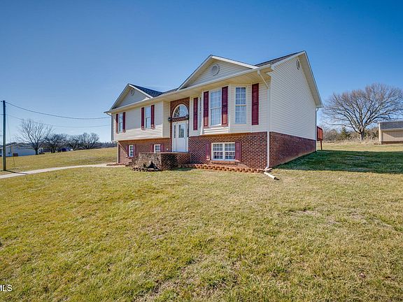 3rd image of 268 Stewart Hills Dr