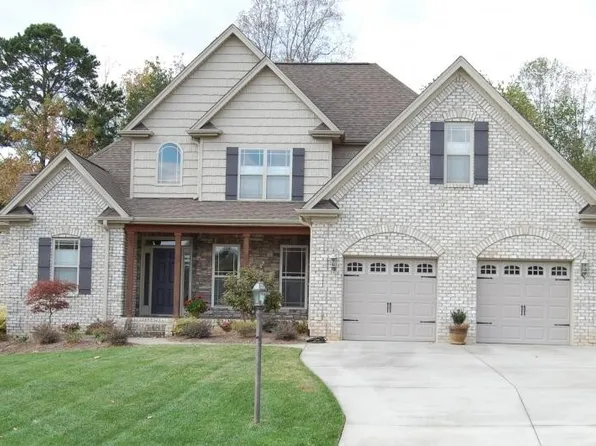 2011 Volunteer Dr SW, Cleveland, TN 37311