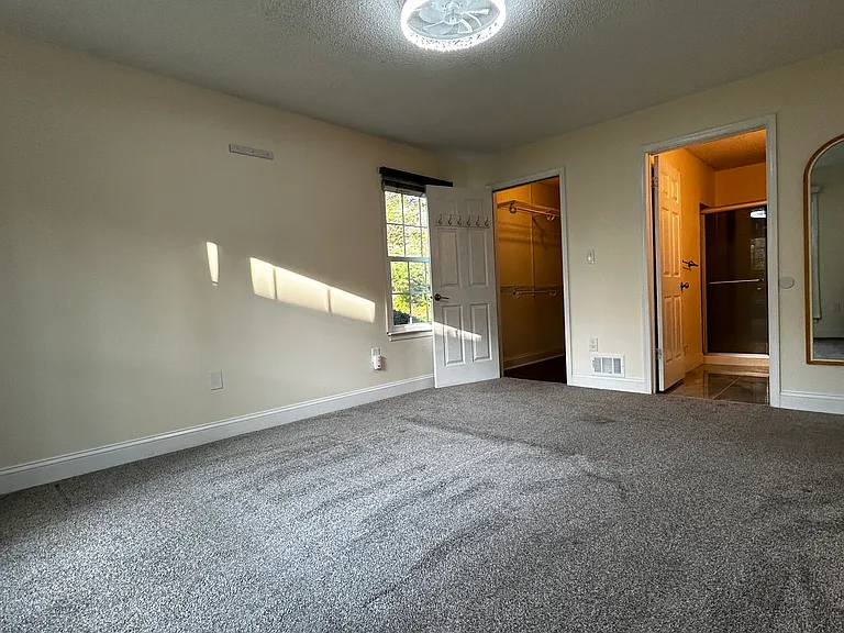 16 Rickard Ct — Photo 12