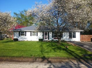 187 N Countryside Ct, Braidwood, IL 60408