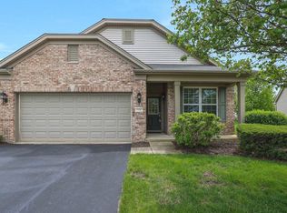 751 Heron Way Ct, Elgin, IL 60124