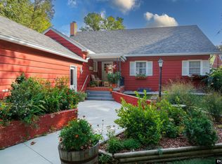 435 W 21st St, Fremont, NE 68025