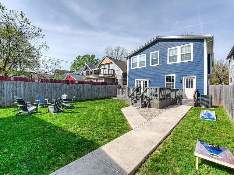 Ringgold Ave — Photo 10