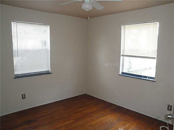 5th image of 4762 21st Ave N