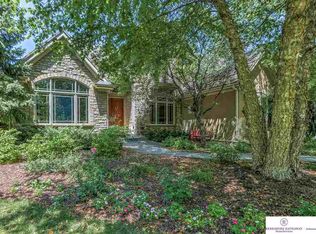 2122 Winding Ridge Rd, Lincoln, NE 68512