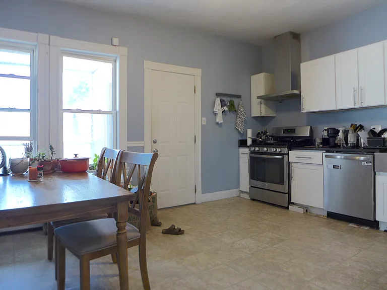 244 Prospect St — Photo 14
