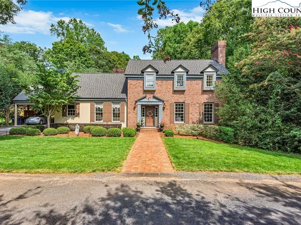 477 Hawthorne Road, Elkin, NC 28621
