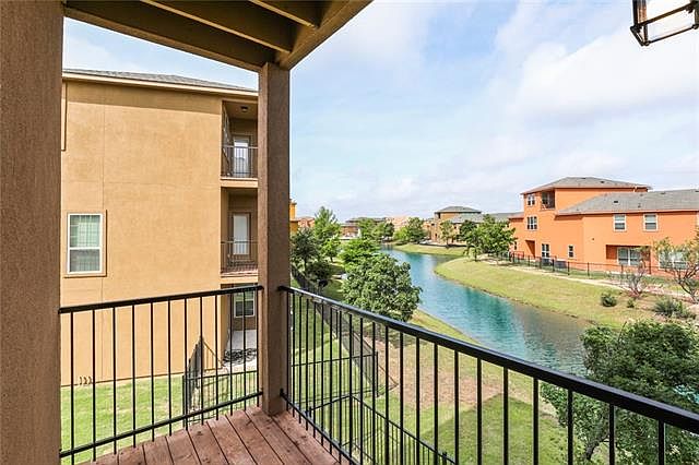 1st image of 2640 Villa Di Lago Dr #3