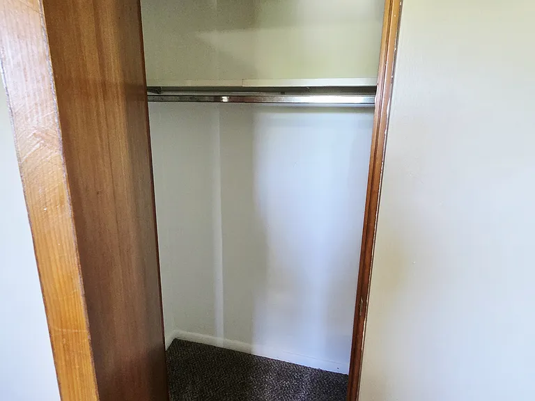 111 Pine Dr — Photo 24