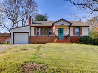 1131 NW Ferd Hickey Rd, Knoxville, TN 37909