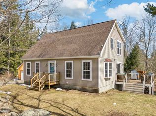 136 Stone Bridge Rd, Wilmot, NH 03287