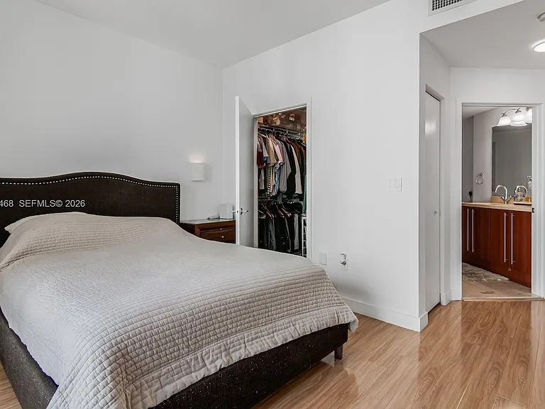 79 SW 12th St #2107 — Photo 21