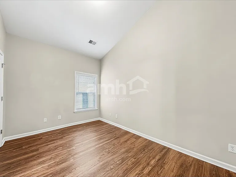 5243 Centennial Hill Dr NW — Photo 15