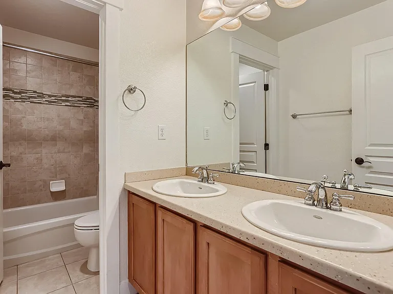 9658 E 28th Ave — Photo 18