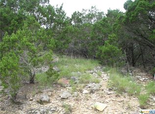 324 Doe Ln, Canyon Lake, TX 78133