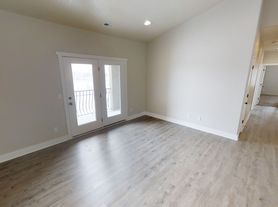 Gray Farms Building Number 3