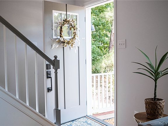 4th image of 106 Natural Bridge Ct