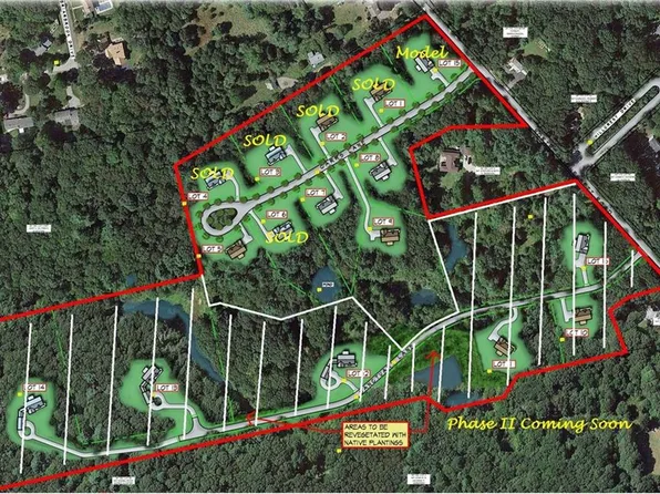 3 Carrs Ln, North Kingstown, RI 02852