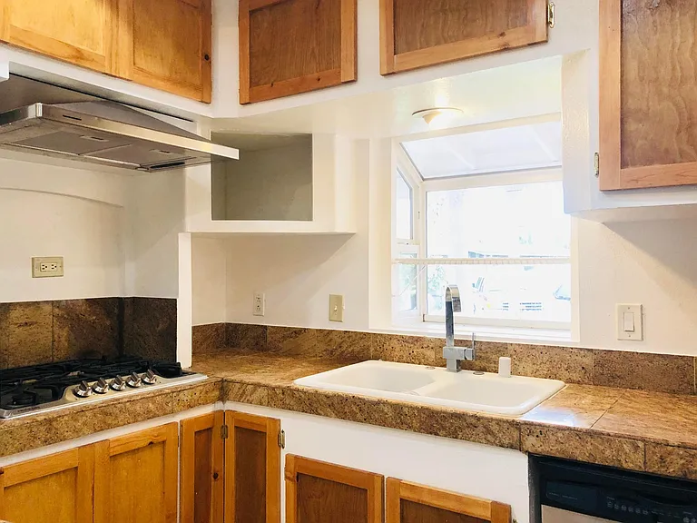 10102 Cairo Ct — Photo 13