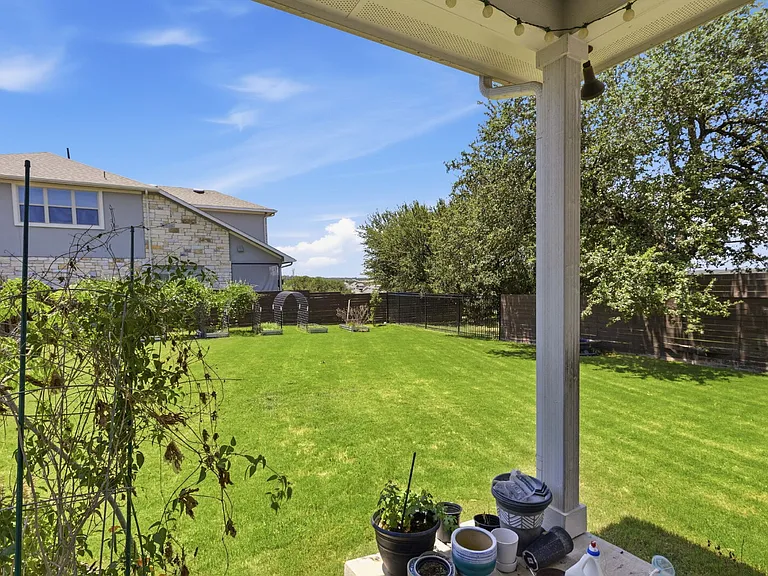 7220 Poulain Dr — Photo 37