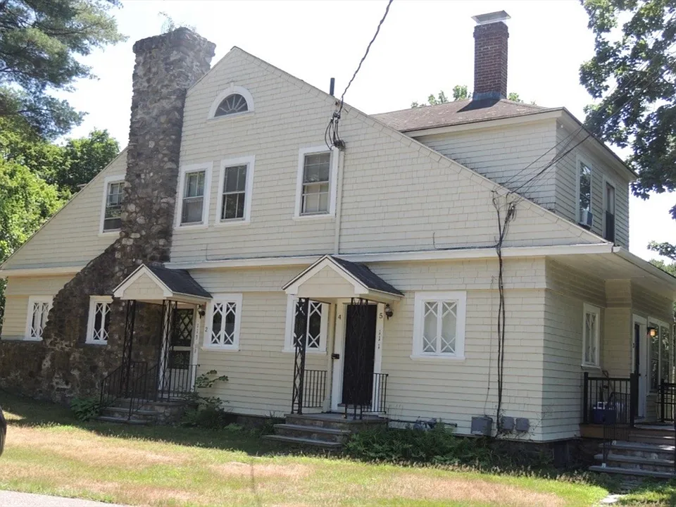 111 School St #4