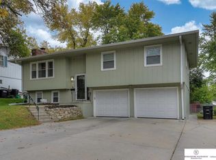 9612 Sprague St, Omaha, NE 68134