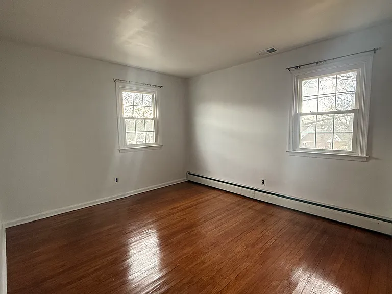 338 Rees Dr — Photo 20