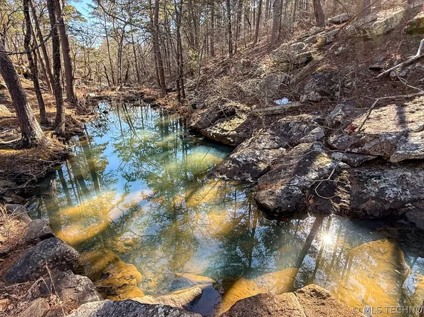 Burris Valley Rd, Pittsburg, OK 74560