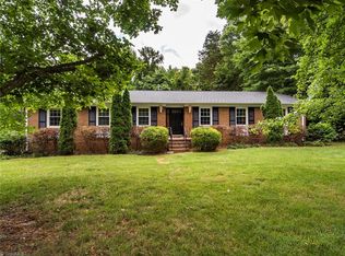 4601 Edinborough Rd, Greensboro, NC 27406