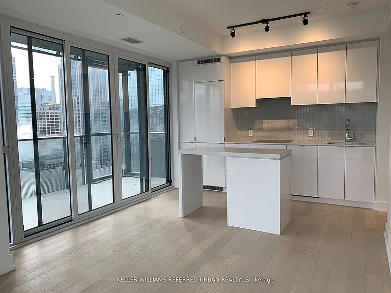 7 Grenville St #2410 — Photo 3
