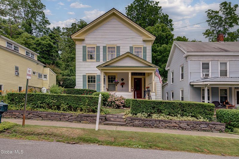 2nd image of 261 Summit Street