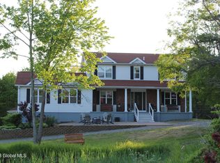 2725 Ridge Rd, Glenville, NY 12302