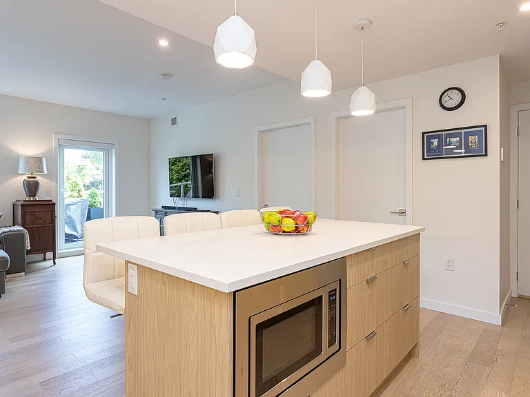 Cordova Bay Rd — Photo 16
