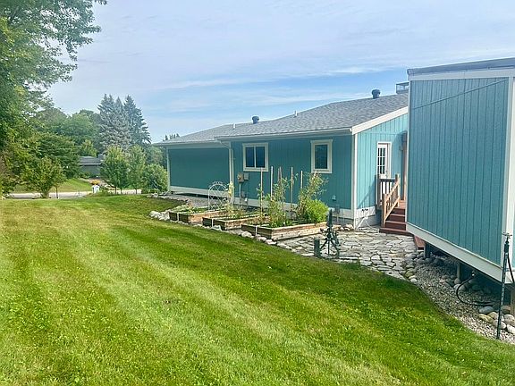 5th image of 2684 Blue Ridge Ln