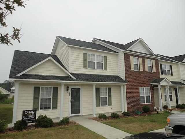 2nd image of 906 Springwood Dr