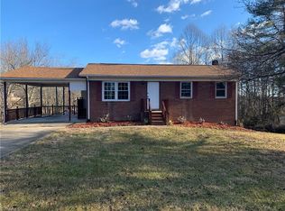 664 White Pines Country Club Rd, Mount Airy, NC 27030