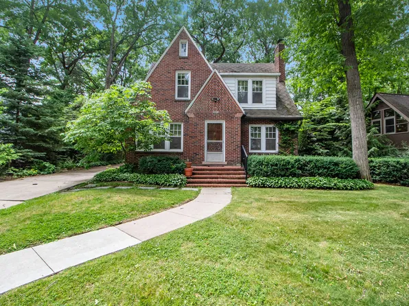 3139 Lakewood Dr, Ann Arbor, MI 48103