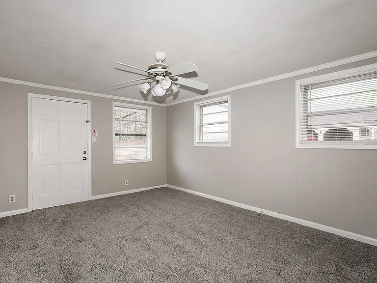 627 Grayson Pkwy — Photo 6